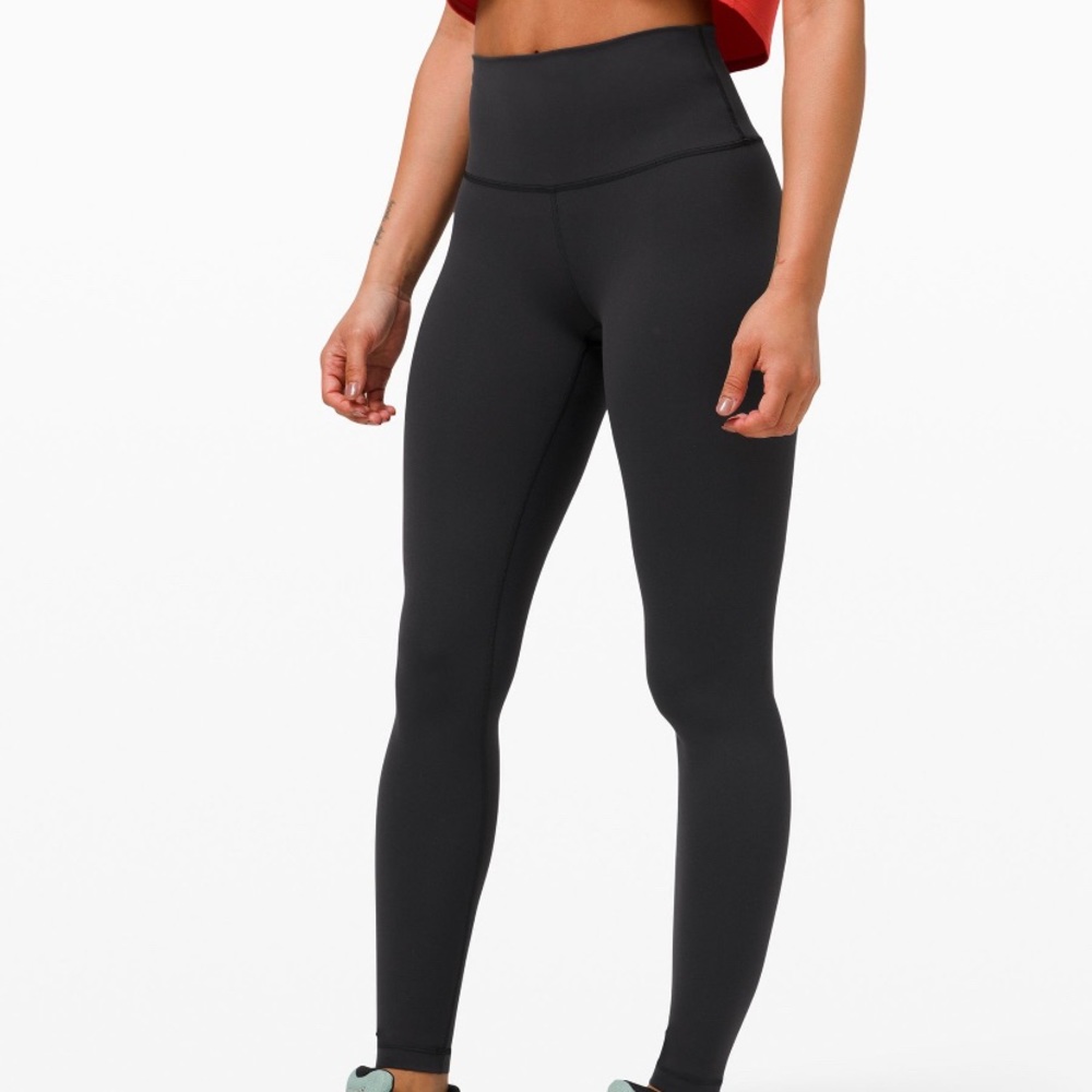 BLACK LULULEMON WUNDER UNDER